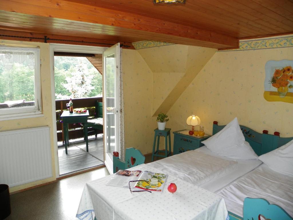Landhotel Steigerwaldhaus Burghaslach Ngoại thất bức ảnh